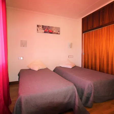 Global Immo 3083 Sauces Appartement *